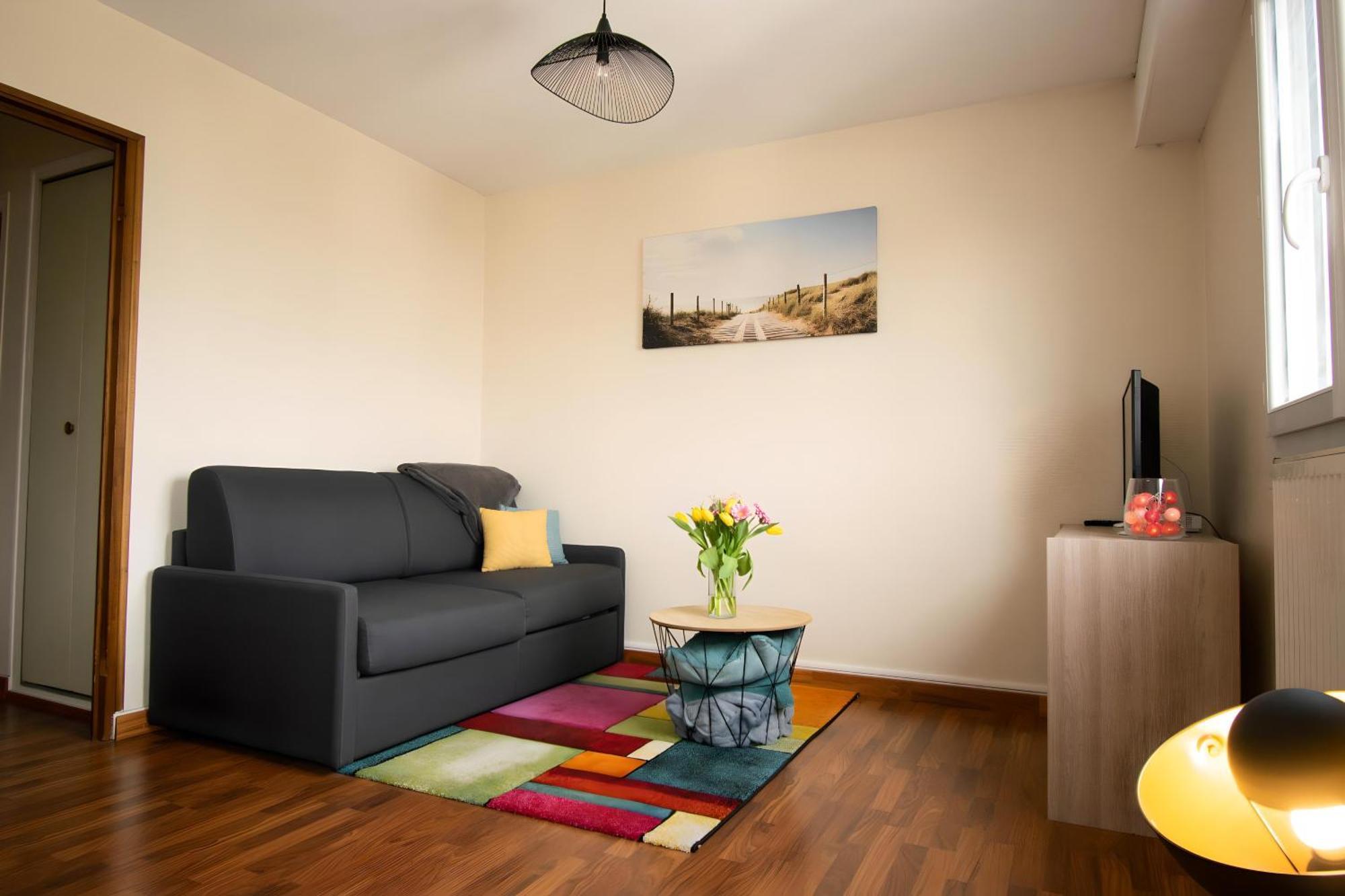 Grand Studio Avec Parking A 10 Minutes Des Plages 로리앙 외부 사진