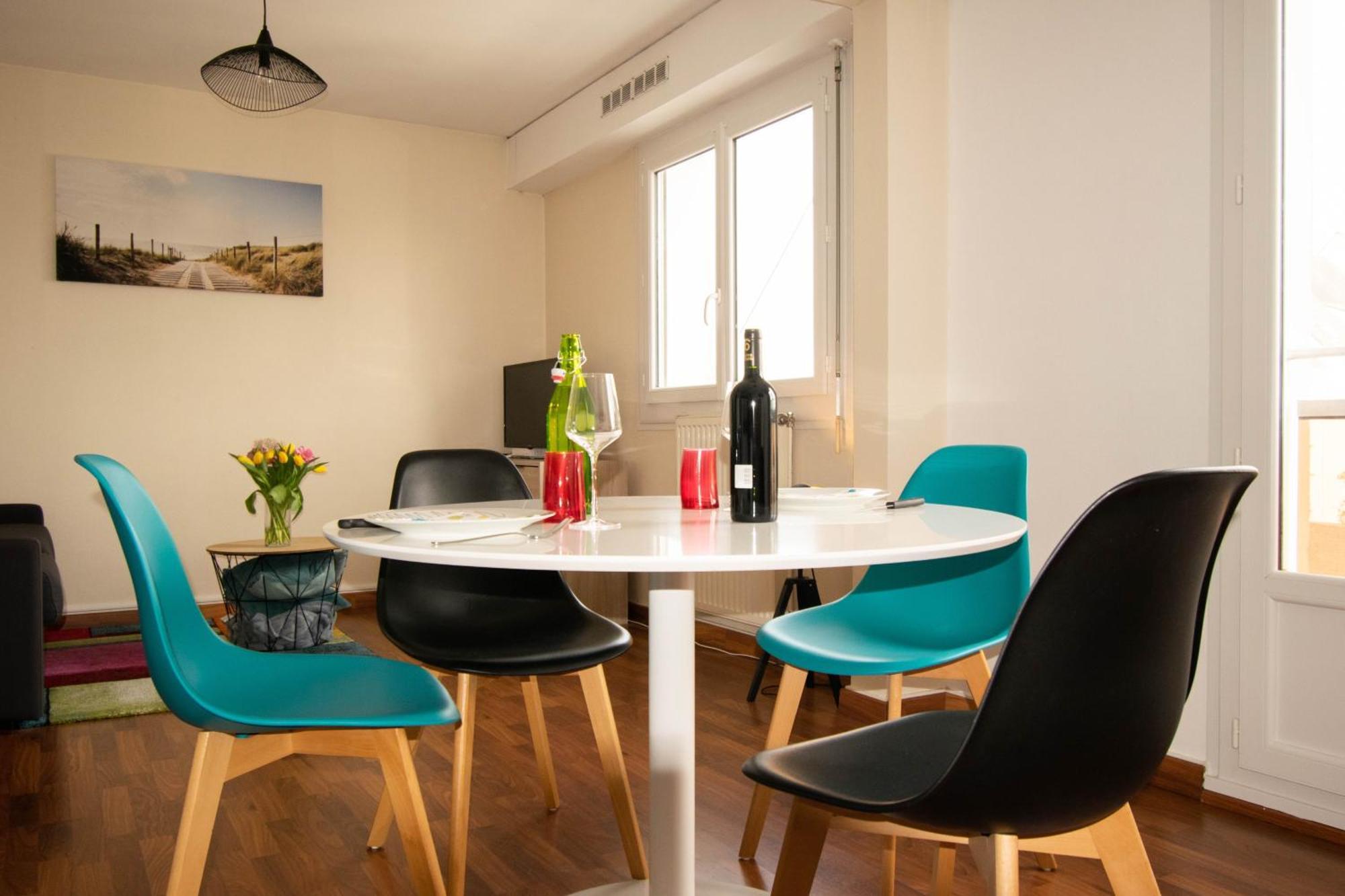 Grand Studio Avec Parking A 10 Minutes Des Plages 로리앙 외부 사진
